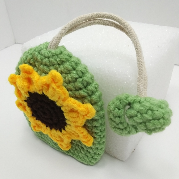 FROM THE GARDEN for Dolls Kill Sunflower Crochet Key Ring Cover NWOT - Picture 14 of 16